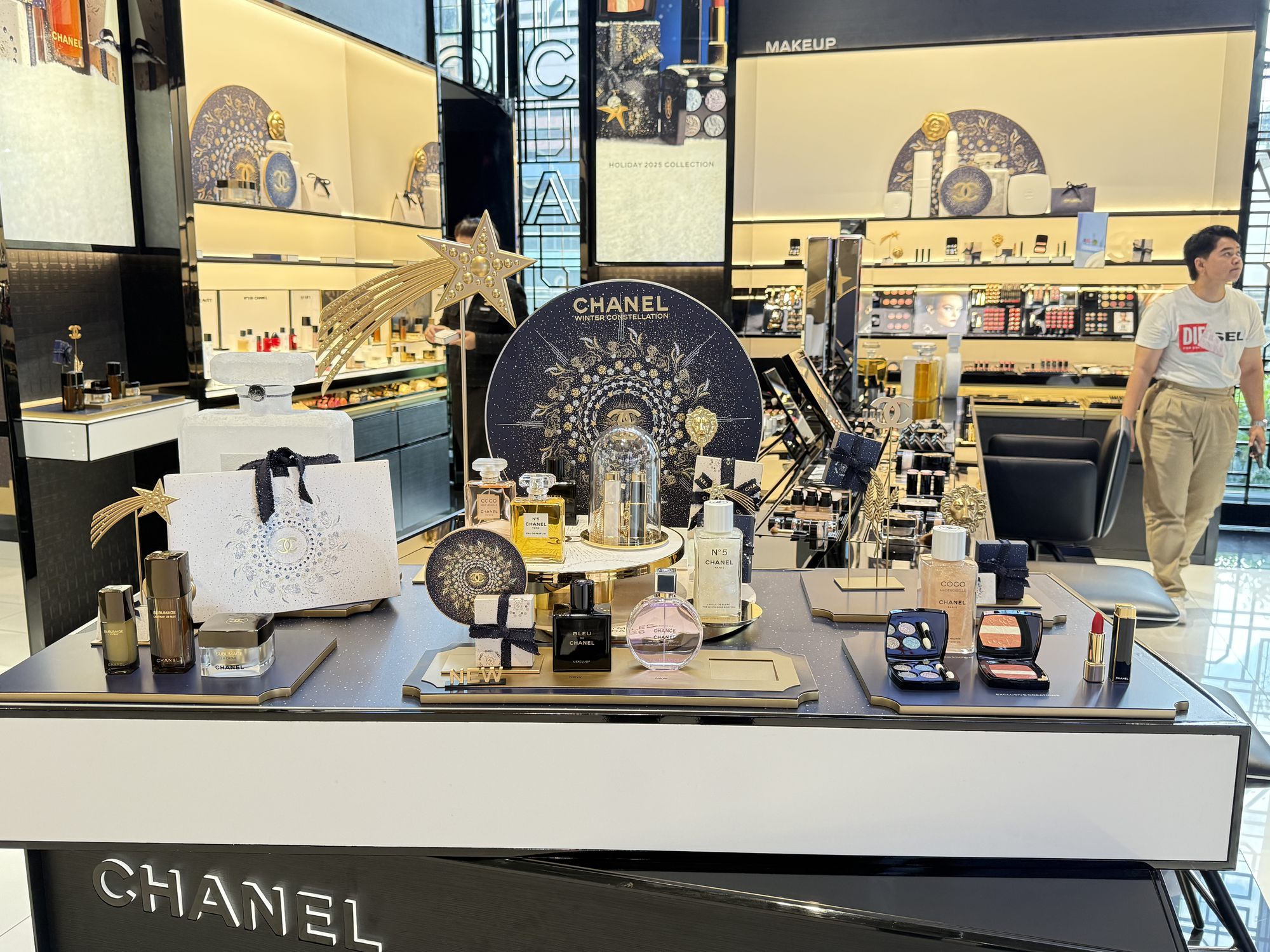 Starry display base styled in store