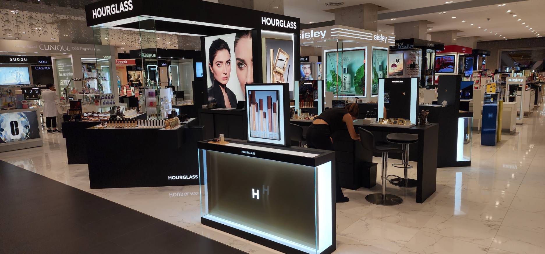 Backlit Hourglass counter at Central Chiangmai